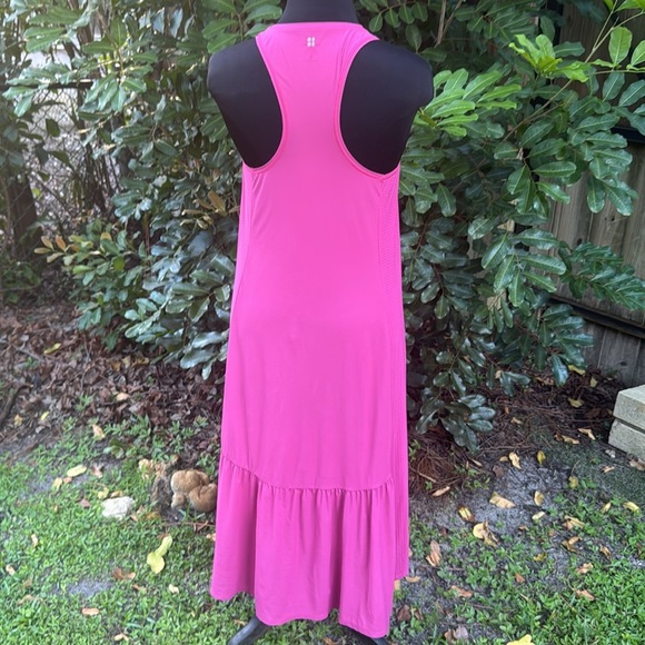 SWEATY BETTY Explorer Ace Stretch-Nylon Midi Dress, size small - Picture 7 of 9